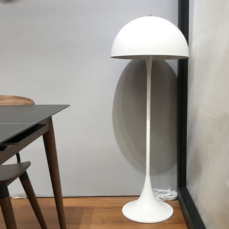 Designlampe Minimalistische Inspiration Phantella - Stehleuchte